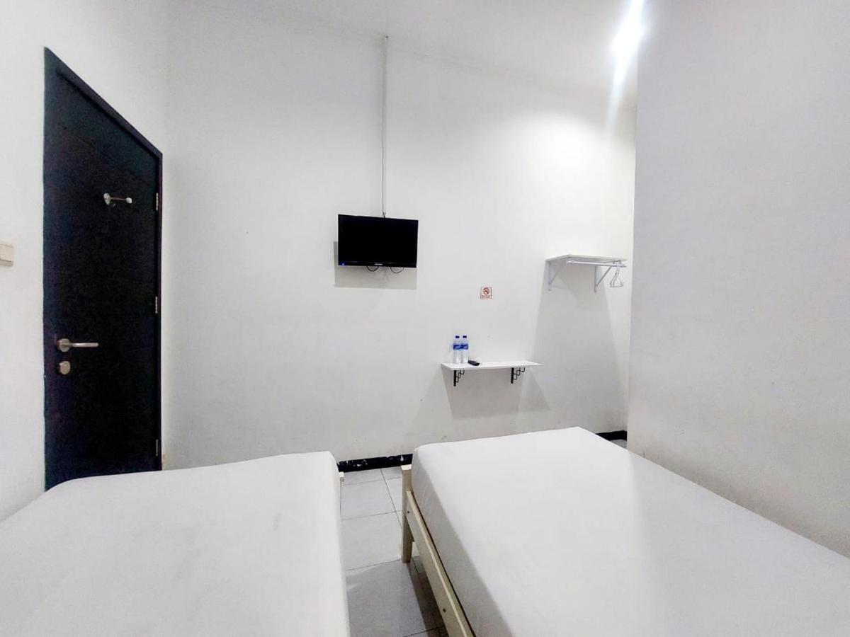 Cozy Stay Kupang Kupang  Buitenkant foto