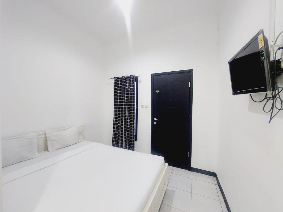 Cozy Stay Kupang Kupang  Buitenkant foto